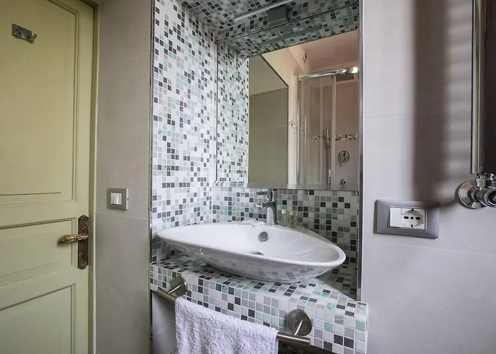 Crispi Deluxe 2 Bedroom דירה *